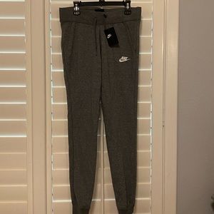 NIKE SWEATS